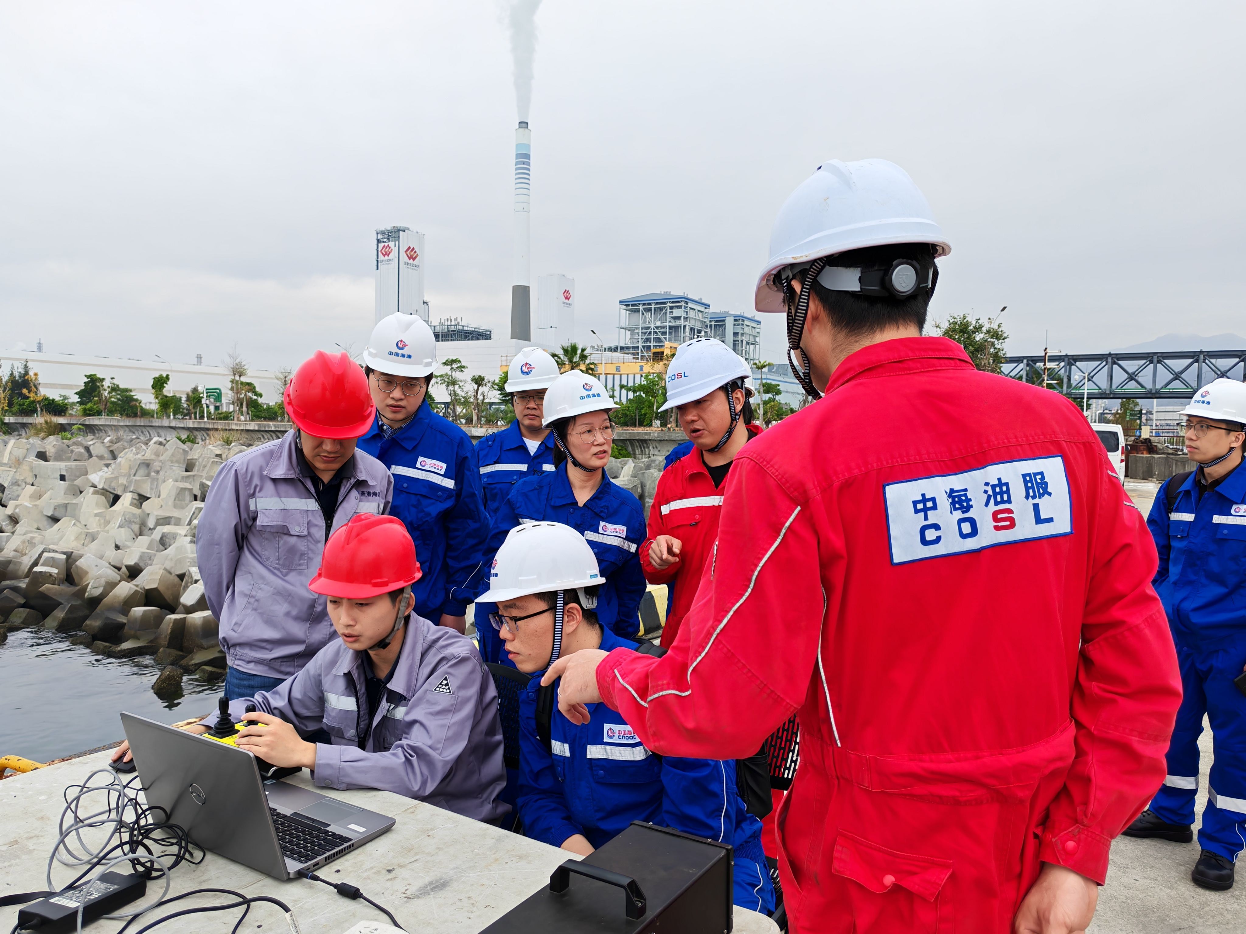 682454a16026d.jpg 682454a16026d.jpg